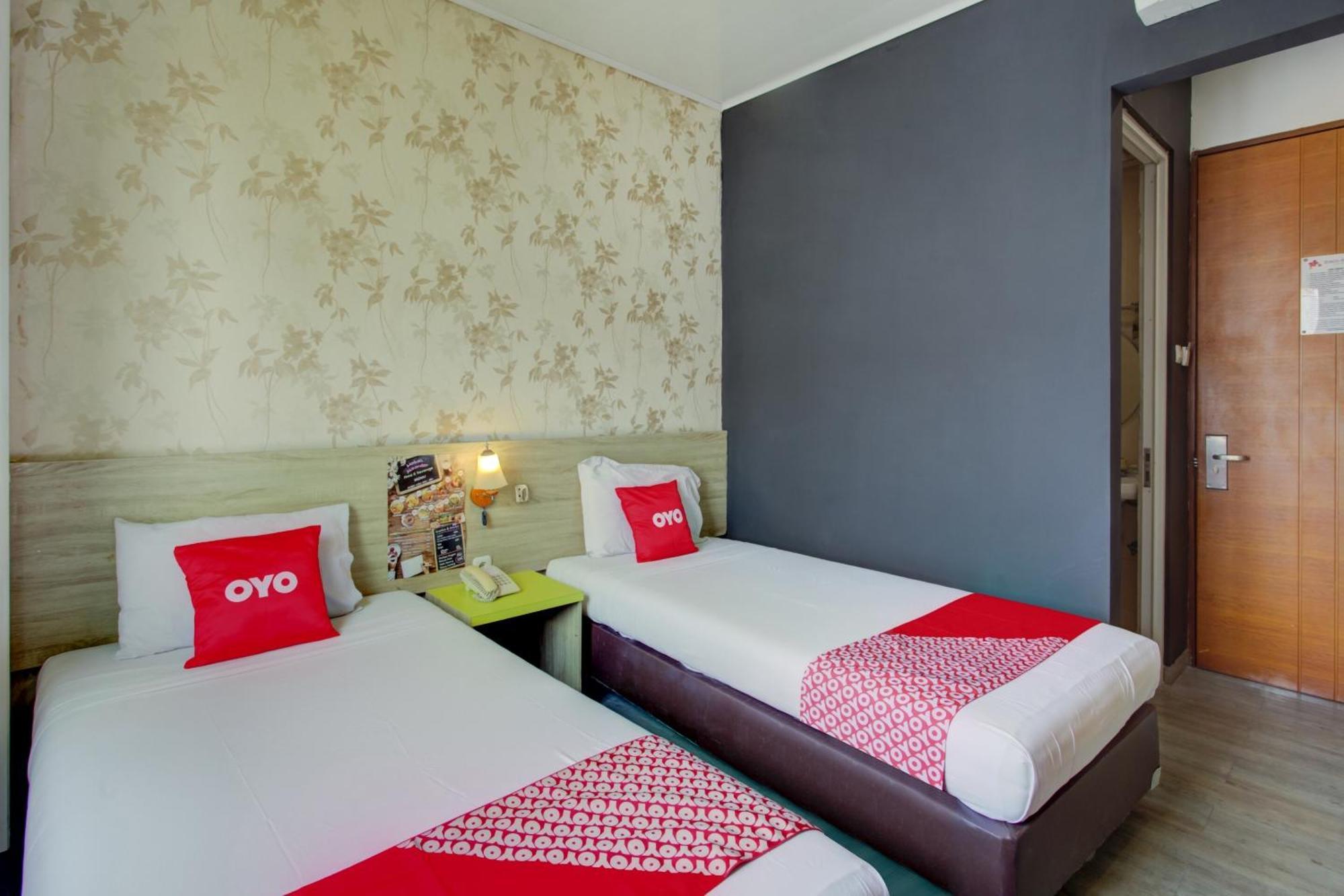Capital O 4002 Aleander Hotel Jacarta Exterior foto