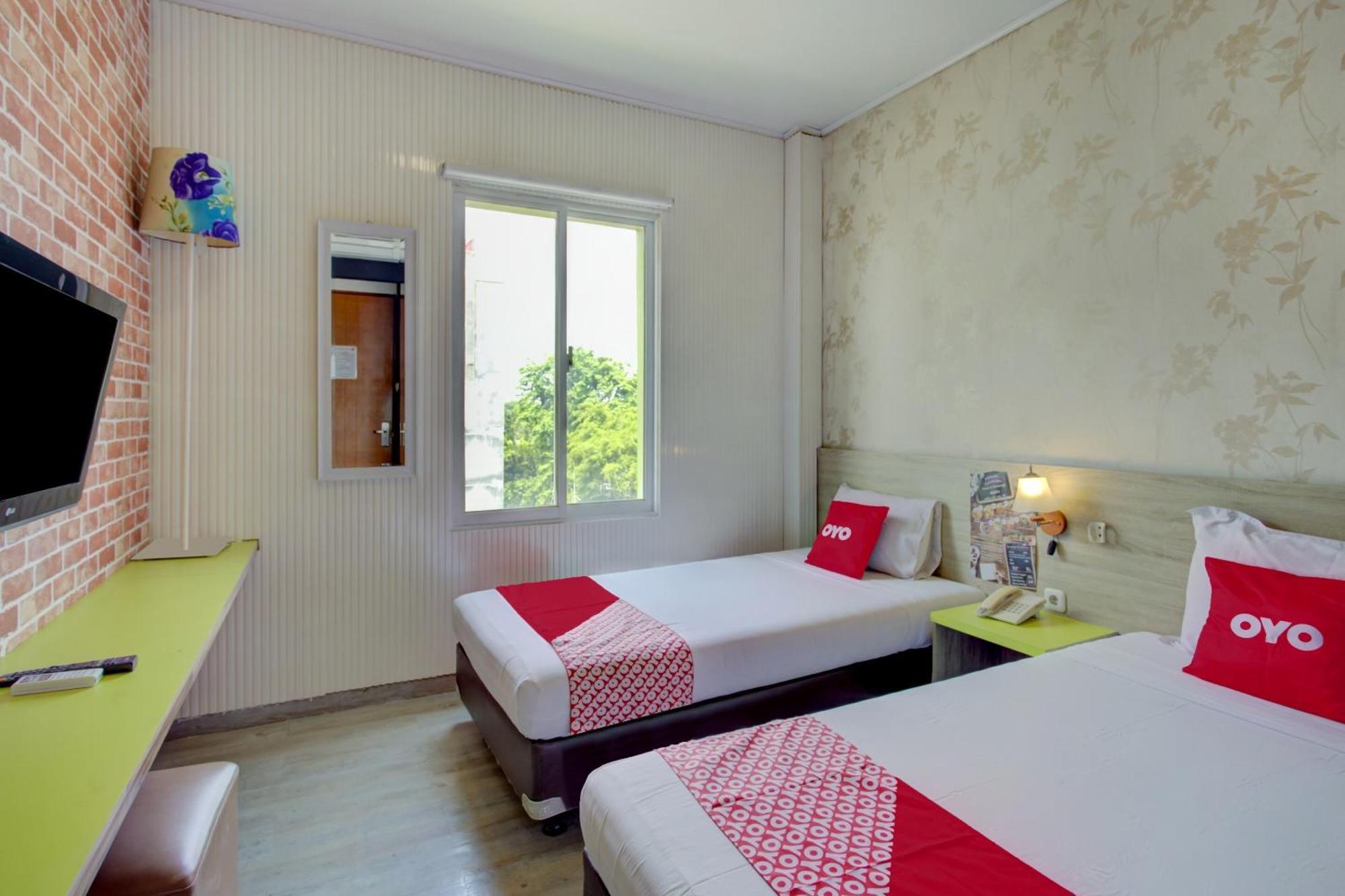 Capital O 4002 Aleander Hotel Jacarta Exterior foto