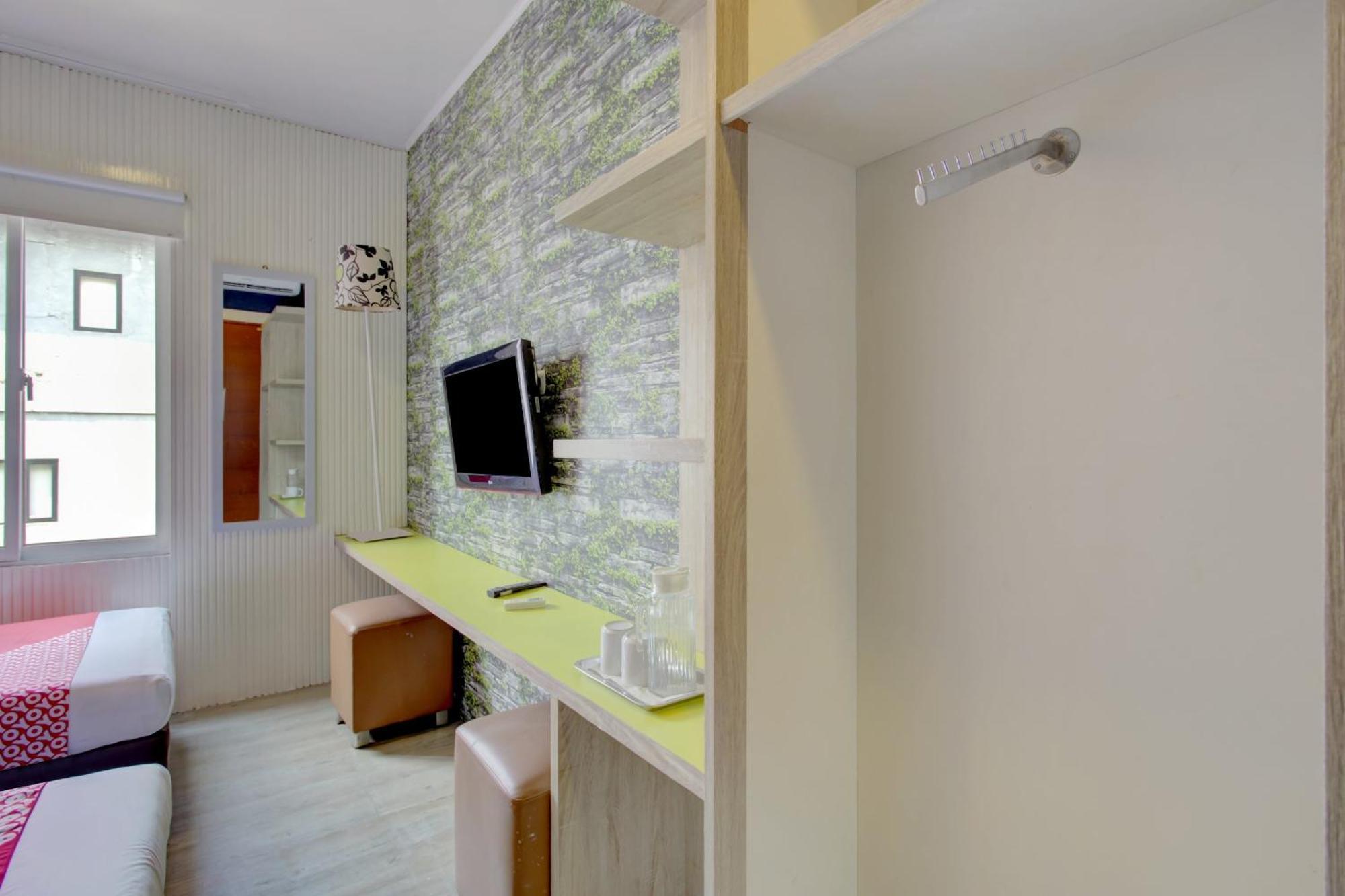 Capital O 4002 Aleander Hotel Jacarta Exterior foto